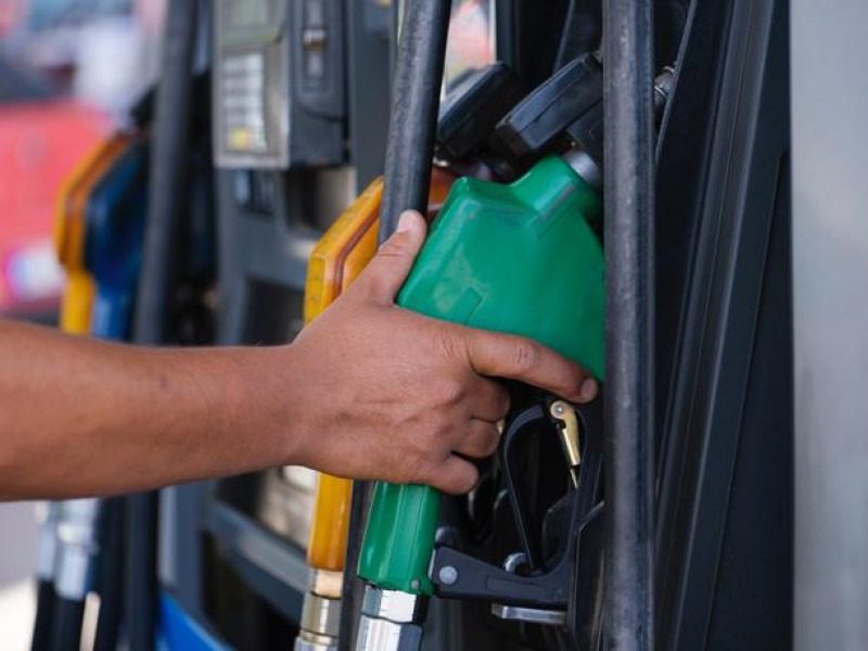 Las gasolinas mantienen sus precios; avtur sube RD$ 7 y keresone baja RD$ 5