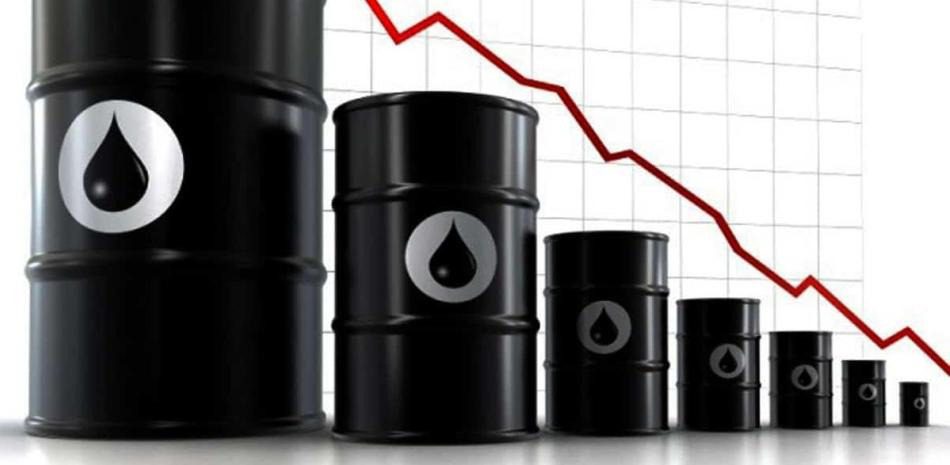 El precio del petróleo retrocede al cierre de una semana positiva
