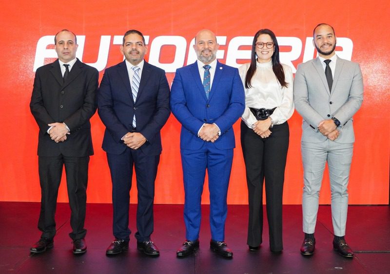 Regresa la autoferia Asocivu para los padres