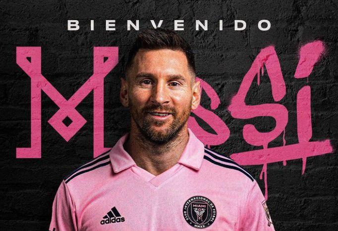 Lionel Messi es presentado en el Inter de Miami con un emblema de Argentina en el campeonato Mundial de Qatar 2022