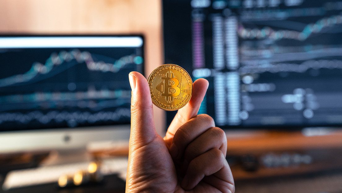 Acusan a un exingeniero de seguridad de Amazon de robar 9 millones de dólares en criptomonedas