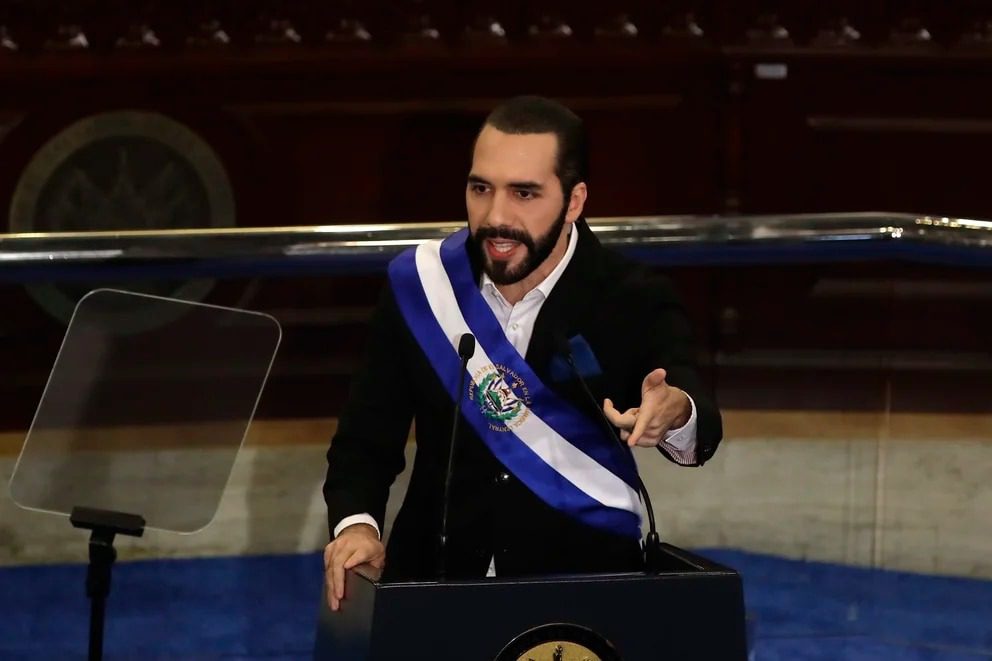 Solicitaron invalidar la resolución que permite la reelección de Bukele en El Salvador por inconstitucional
