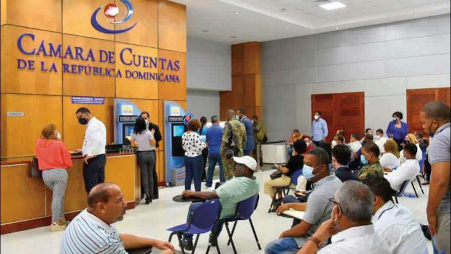 Juicio político para Cámara de Cuentas enfrenta a partidos