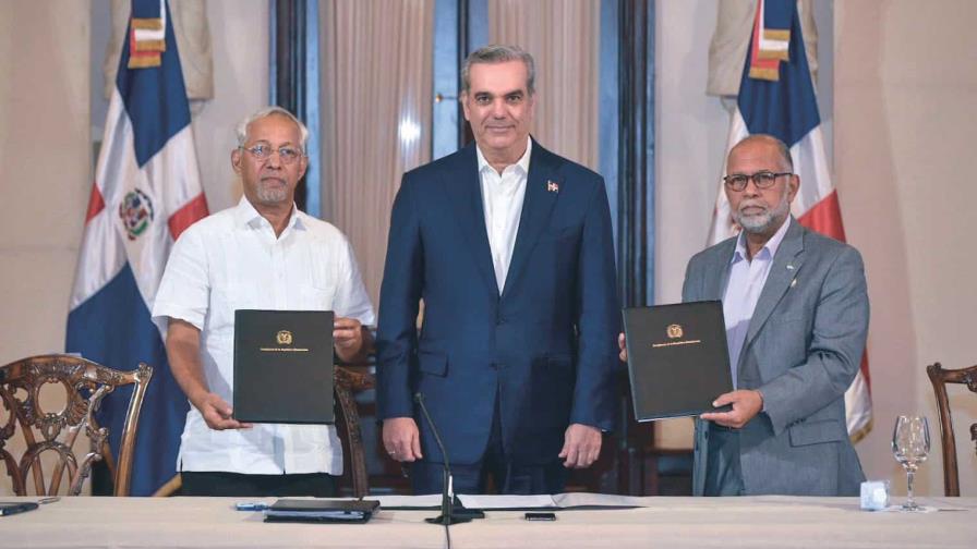 ADP y gobierno fuman la pipa de la paz con acuerdo multisectorial en educación