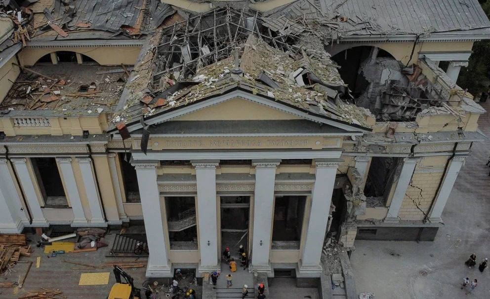 La UE denunció que Rusia cometió un nuevo crimen de guerra tras el bombardeo de la gran catedral de Odesa