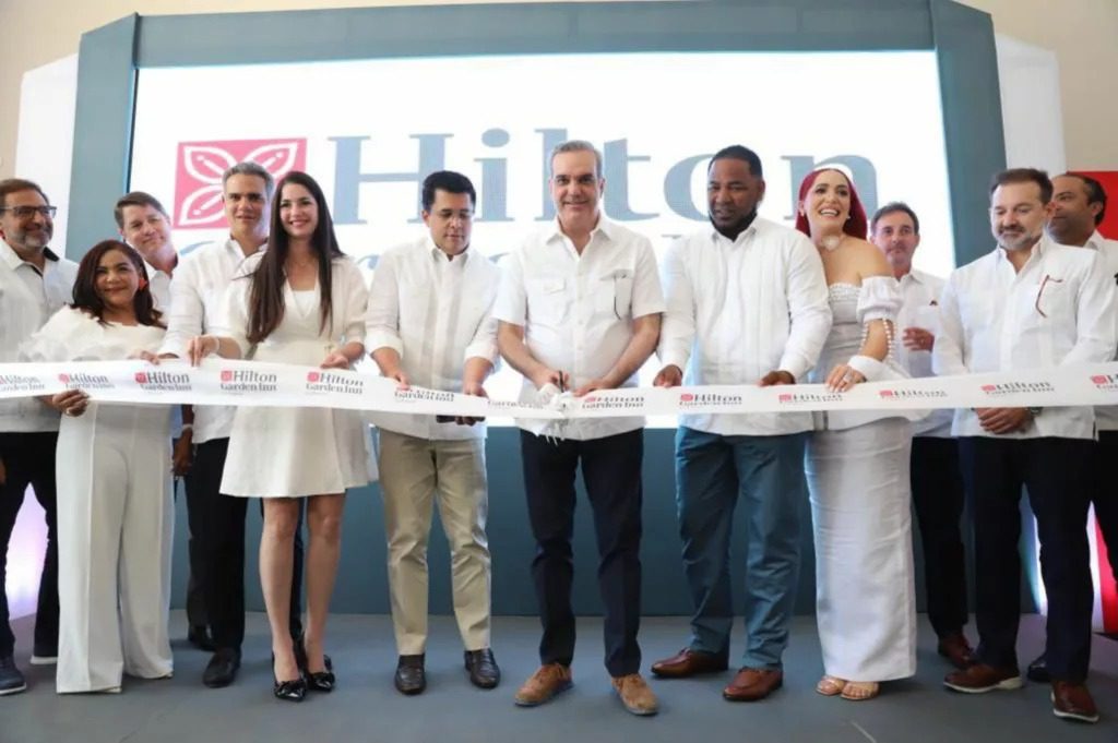 Abinader y Collado encabezan apertura del Hilton Garden Inn en La Romana