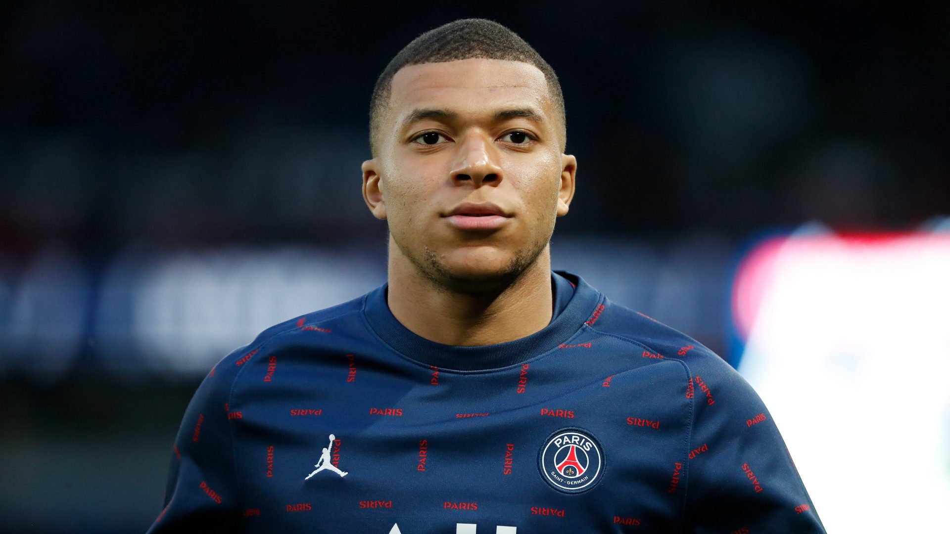 Paris Saint Germain apela a una persona en común con Mbappé para renovar el contrato