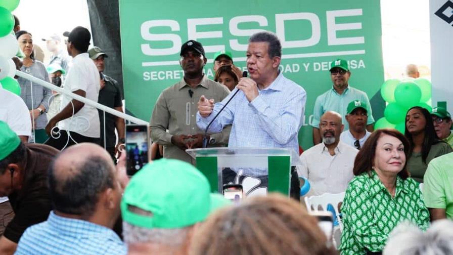 Leonel: "Esto es apagones de noche y apagones de día"