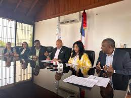 La Confederación Dominicana de Micro, Pequeñas y Medianas Empresas de la Construcción (COPYMECON) anuncia que el Banreservas respalda al sector MiPymes de la construcción.