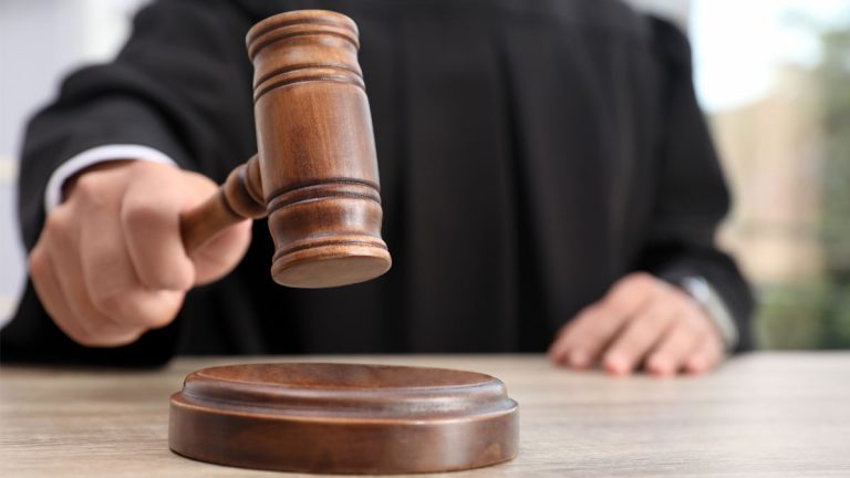 Imponen tres meses de prisión preventiva a madrastra por agredir niño