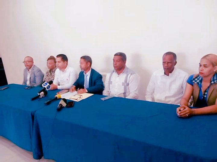 Regidores PRM opuestos a reserva de candidatura alcaldía y Regiduría Los Alcarrizos