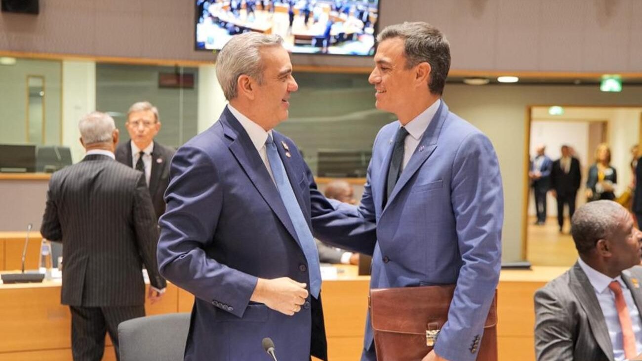 Presidente Abinader inicia su jornada en Bruselas con reunión entre líderes europeos y del Caribe