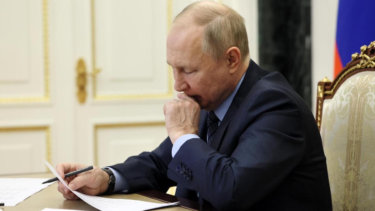 Putin firma la ley de prohibición de cambio de sexo