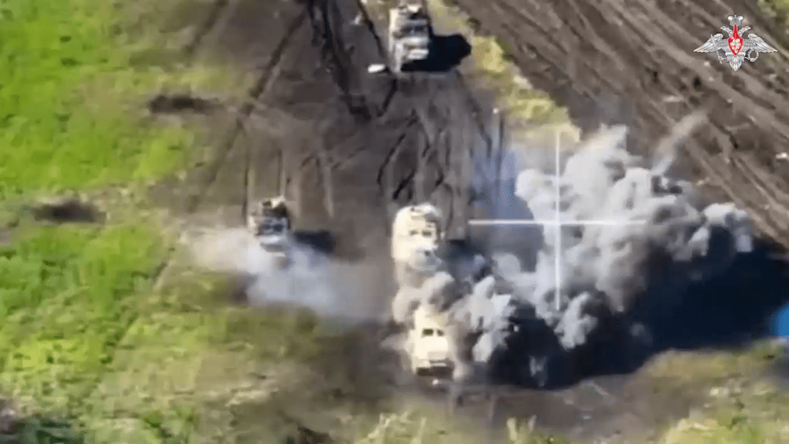 Rusia destruye una columna de blindados ucranianos