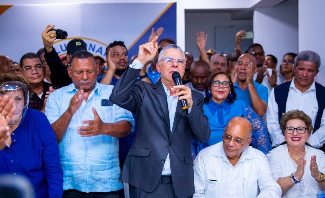 Manuel Jiménez juramentará equipo de campaña este sábado en Invivienda