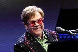 Elton John acrecienta su récord mundial de recaudación
