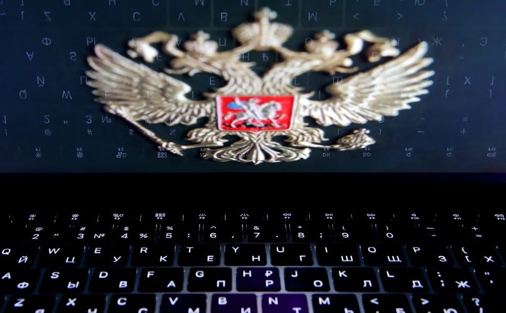 La sombra de la censura: Rusia cierra el acceso a medios de comunicación relacionados al líder del Grupo Wagner después de un mitin fallido"