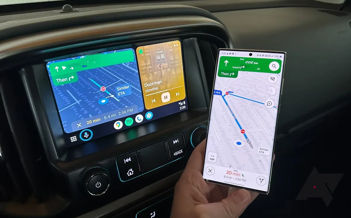 Android Auto ya te permite usar Google Maps en tu móvil y coche al mismo tiempo