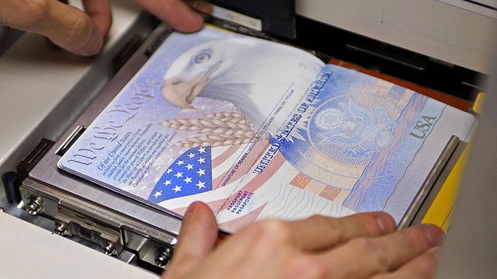 "La difícil odisea de renovar el pasaporte en EE.UU. después de la pandemia: costos y demoras"
