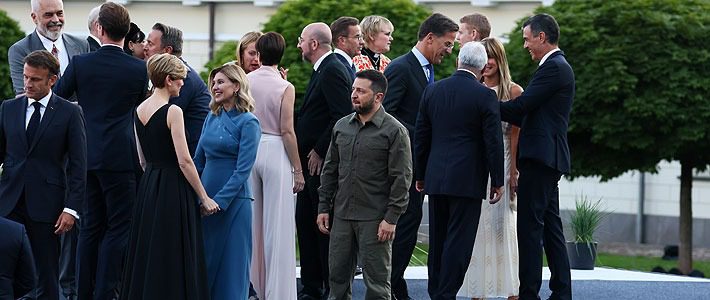 "Zelenski celebra triunfo en la cumbre de la OTAN: Un éxito para Ucrania a pesar de la falta de resolución sobre su ingreso a la Alianza"