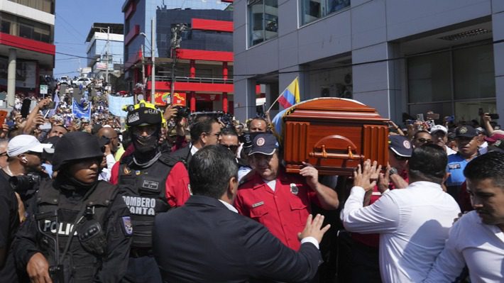 Ecuador decreta estado de excepción en dos provincias y en un municipio tras asesinato de alcalde en Manta