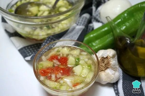 Gazpacho andaluz a la antigua - Receta TRADICIONAL
