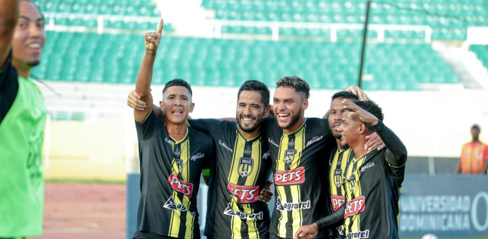 Moca venció 1-0 a la O&M en la capital