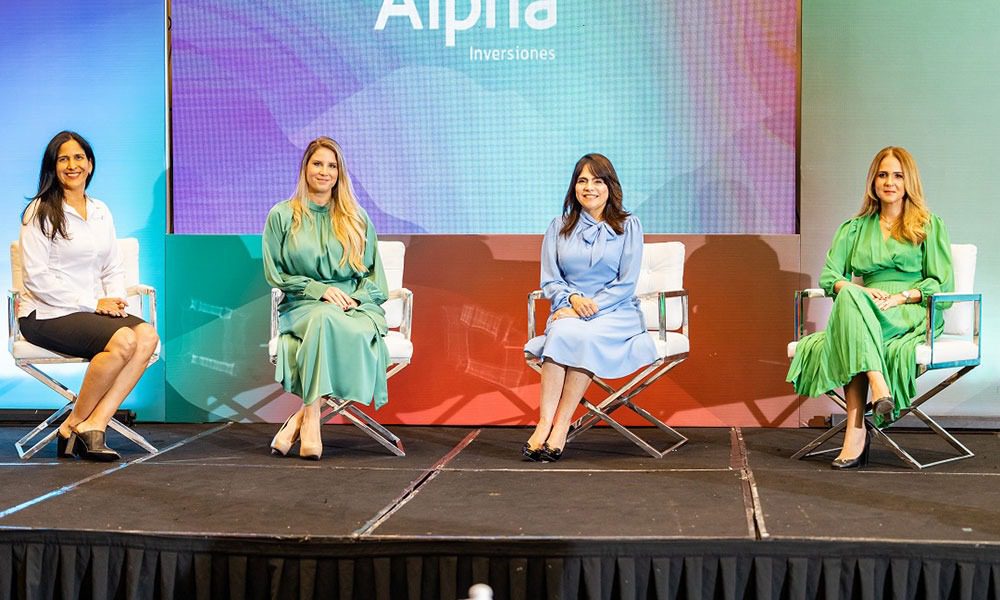 Realizan evento para conversar sobre resiliencia femenina