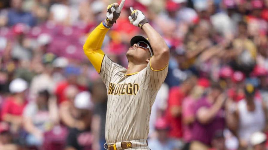 Dominicanos Soto, Machado y Tatis se combinan para 10 remolcadas y Padres vencen 12-5 a Rojos