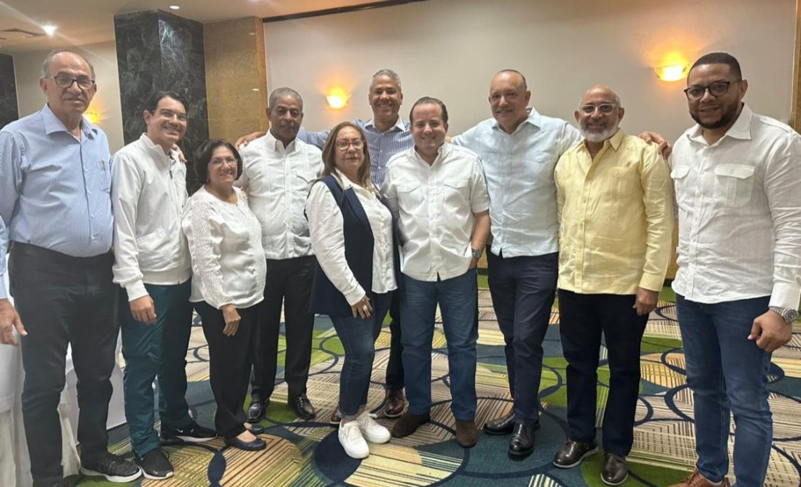 Ulises Rodríguez será el candidato a alcalde del PRM en Santiago tras partido arribar a consenso