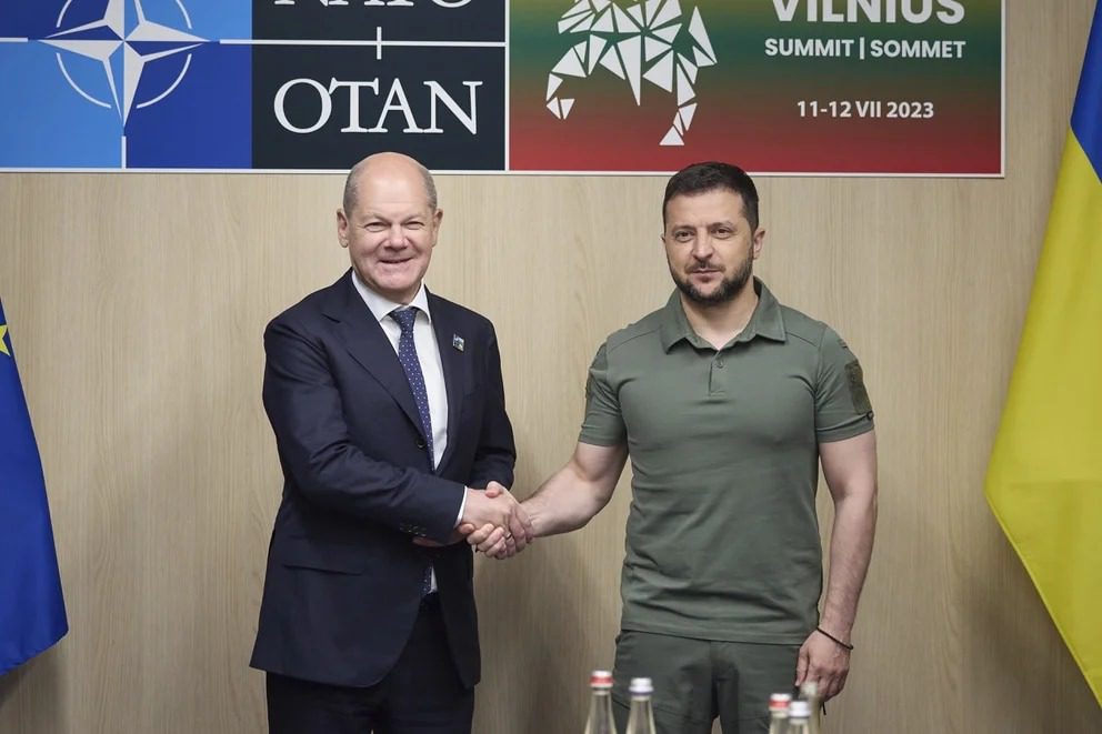 Zelensky confía en que Ucrania pueda ser invitada a la OTAN antes del final de la invasión rusa