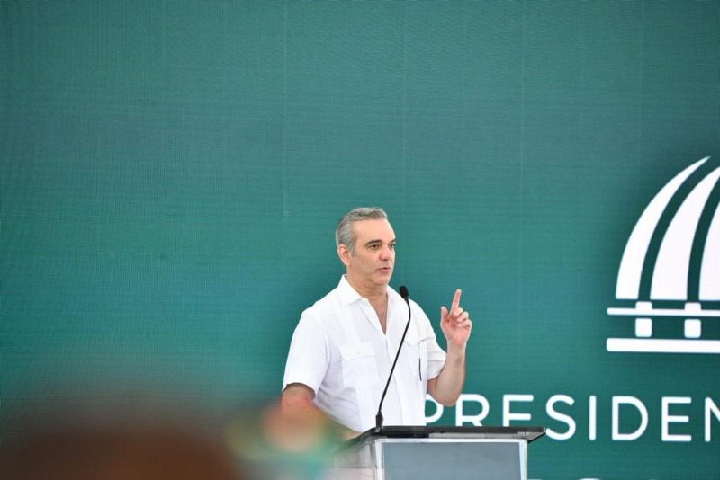 Luis Abinader asegura que “el cambio sigue”