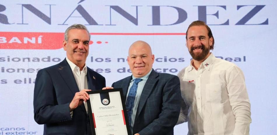 Abinader reconocido por la Unión Internacional de Oficiales y Civiles en NY