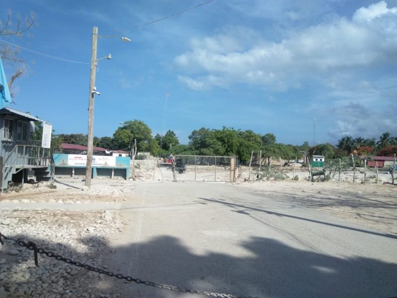 Abrirán mercado fronterizo este lunes luego de incidente entre miembro Cesfront y varios haitianos