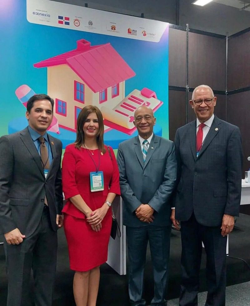 AEI en la feria inmobiliaria de Bogotá, Colombia