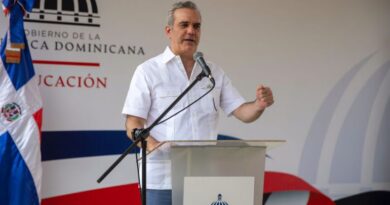 Abinader deja iniciados trabajos de rehabilitación Puerto de Manzanillo; asiste a 5 inauguraciones en Valverde y Montecristi