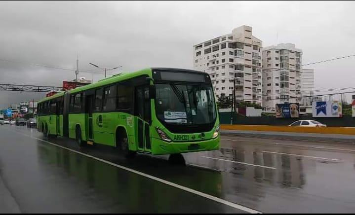 Disponen al COE autobuses OMSA para traslado de personas a los albergues