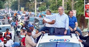 Funcionarios que formen parte del equipo de campaña deben renunciar, dice Abinader
