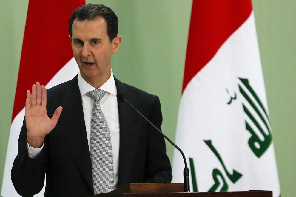 Cómo el dictador sirio Bashar al Assad se convirtió en la nueva bandera de la extrema derecha global