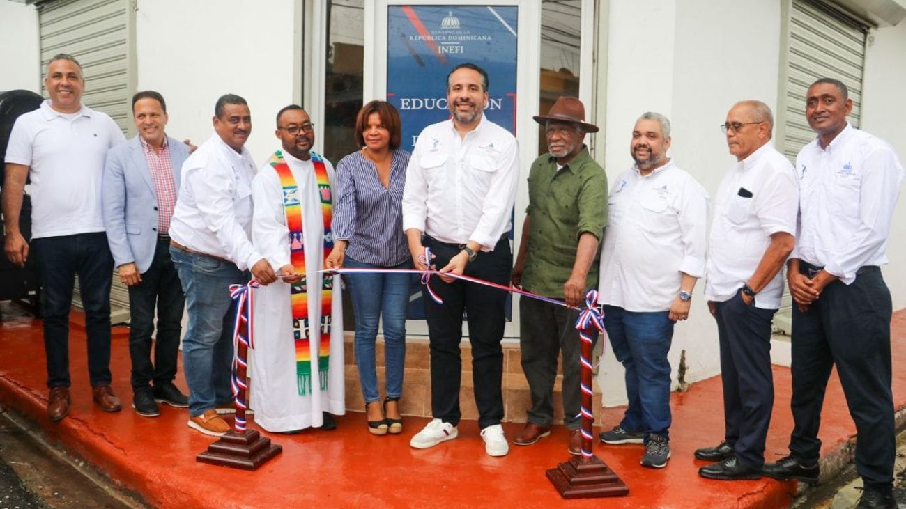 Instituto Nacional de Educación Física (INEFI) inaugura oficina regional en Bayaguana
