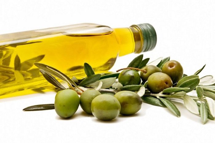 Estudio revela aceite de oliva virgen extra mejora la salud en personas con obesidad y prediabetes