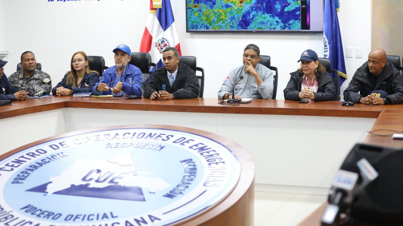 Tormenta tropical Franklin toca suelo dominicano; COE ratifica alerta roja para 25 provincias