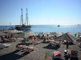 Turquía dice que proyectiles hallados en una playa son de la Segunda Guerra Mundial