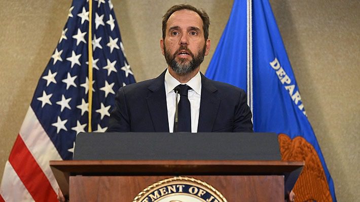 Quién es Jack Smith, el fiscal que acusó a Donald Trump de intentar revertir los resultados electorales