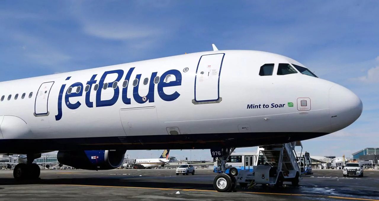 JetBlue, nueva vez en la mira de Pro Consumidor: aplicarán sanciones