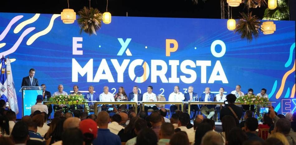 Ministro de Industria destaca papel del comercio mayorista