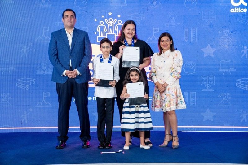 Altice premia la excelencia académica