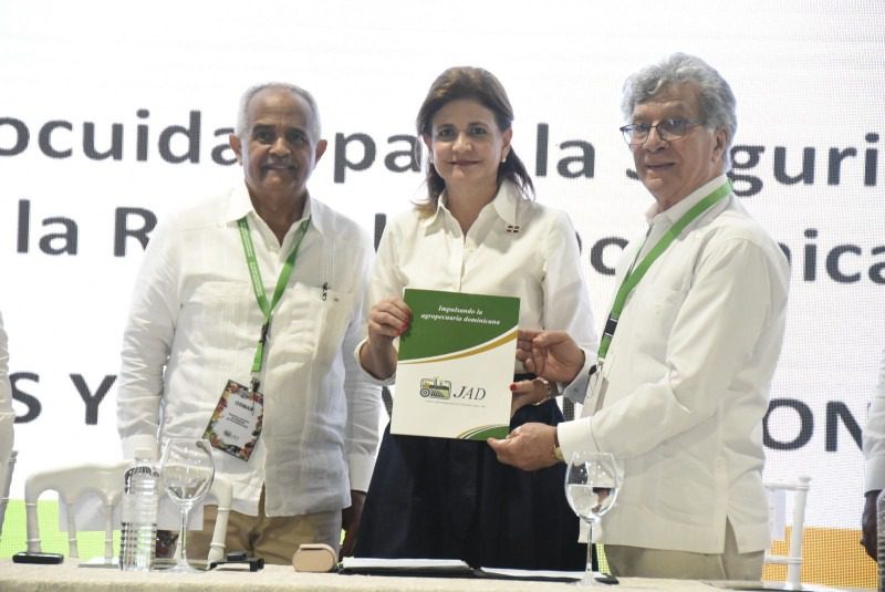 Concluye encuentro de líderes del sector agropecuario en Puerto Plata
