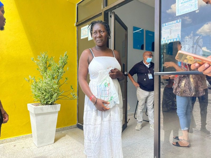 Haitianas siguen pariendo en maternidad de Santiago