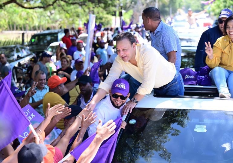 Abel Martínez estará este sábado en Yaguate, Palenque y Haina